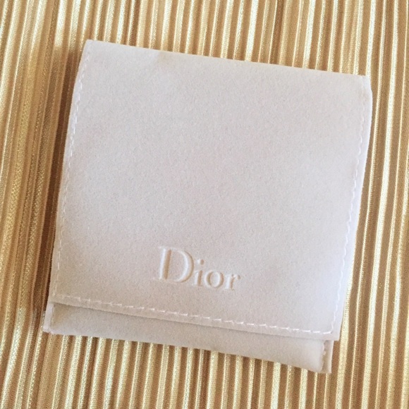DIOR JOY TRIPLE CHAIN BRACELET VIP GIFT - Picture 5 of 5